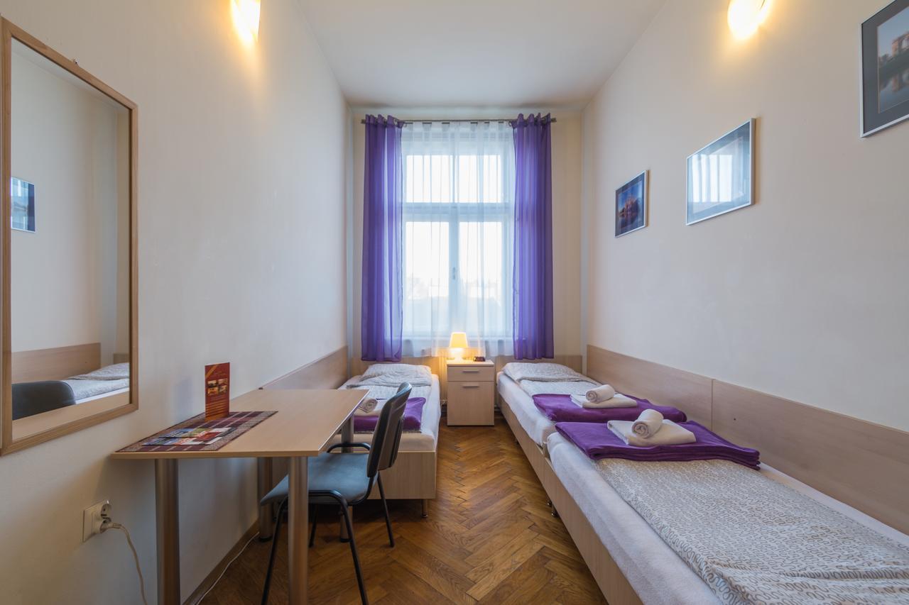 Euro-Room Rooms & Apartments Краков Экстерьер фото